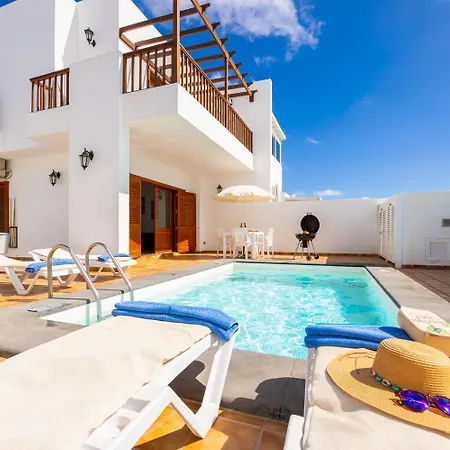 Florencia * פוארטו דל כרמן